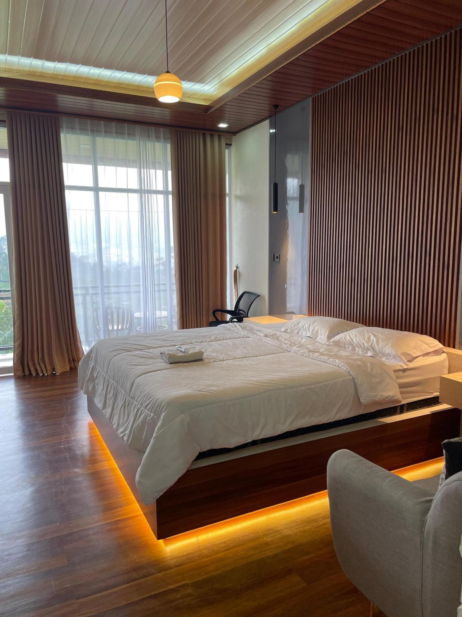 Pojok Kahyangan Homestay And Cabin Kejajar Eksteriør billede